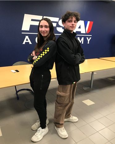 Les lycées dans la course Jade et Noa