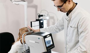 Comment devenir opticien ?